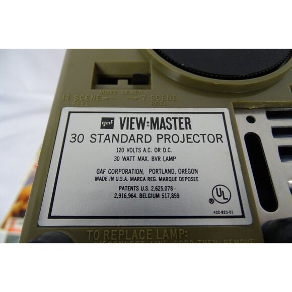 GAF View Master 30 Standard Projector Lot Set Bundles Case and Reels - Picture 3 of 5